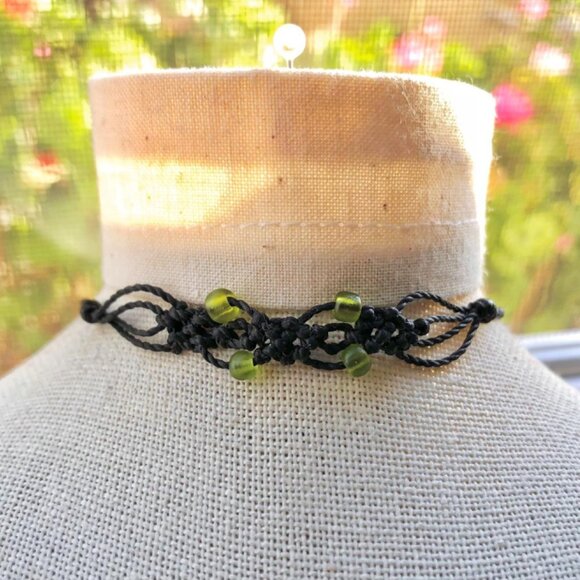 Boho Fairy Green Beaded Macrame Necklace/Choker - Picture 5 of 5